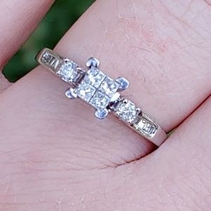 Real Diamond White Gold Ring